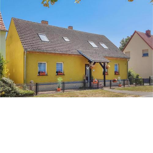 Beautiful home in Neu Zauche OT Caminche with 5 Bedrooms