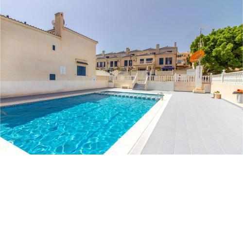 Beautiful home in Santa Pola with Outdoor swimming pool, WiFi and 2 Bedrooms