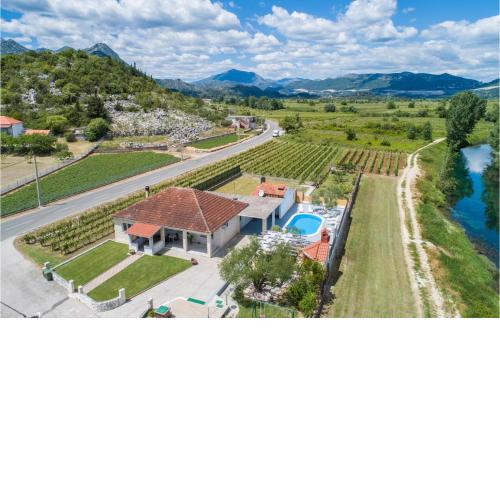 Beautiful home in Stasevica with Outdoor swimming pool, WiFi and 2 Bedrooms