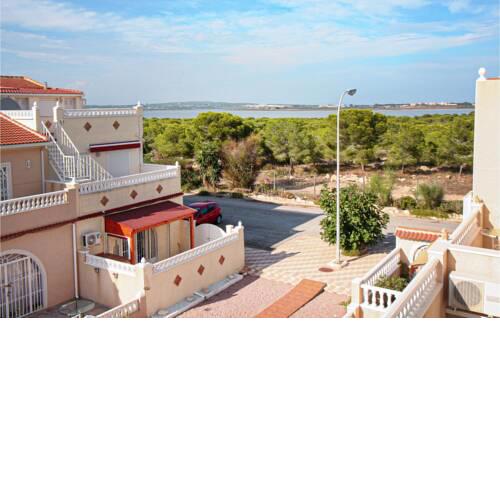 Beautiful home in Torrevieja with 3 Bedrooms