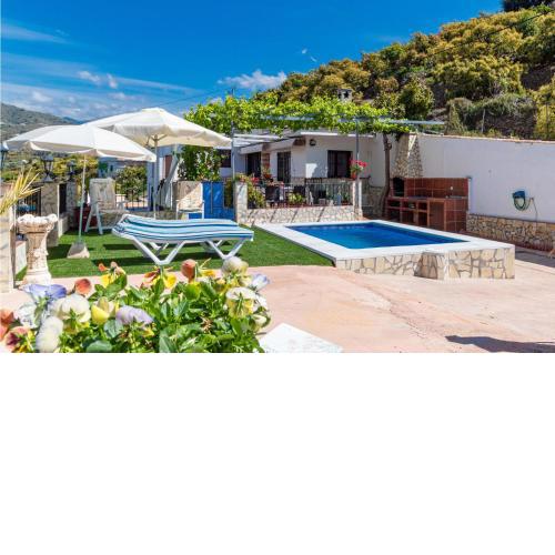 Beautiful home in Torrox with Outdoor swimming pool, WiFi and 3 Bedrooms