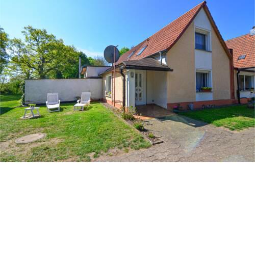 Beautiful home in Vollratsruhe w/ WiFi and 1 Bedrooms