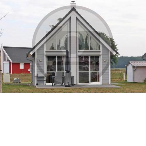 Beautiful home in Zerpenschleuse w/ WiFi and 2 Bedrooms