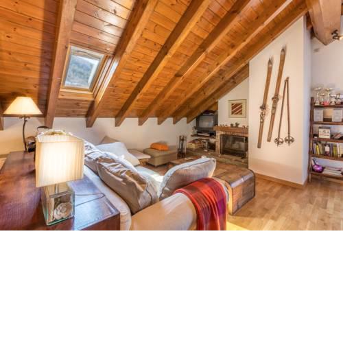 Beautiful Loft in Roní - Near Port Ainé ski slopes