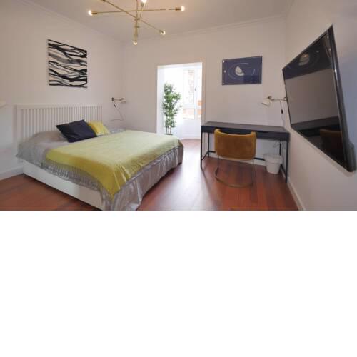 BEAUTIFUL & MODERN 2-BED IN EIXAMPLE