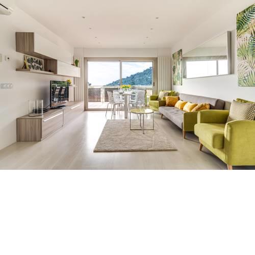 Beautiful sea view apartment