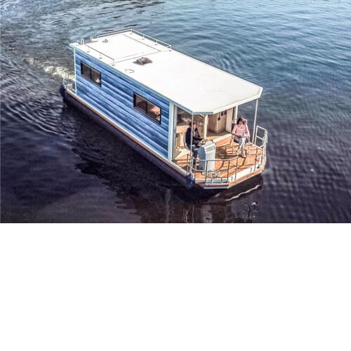 Beautiful ship/boat in Hennigsdorf w/ 1 Bedrooms