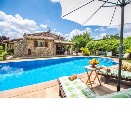 Beautiful Stone House near Selva with Swimming Pool