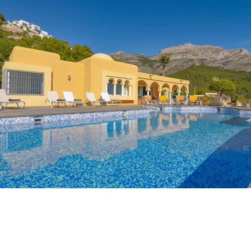 Beautiful Villa in Altea la Vella with Terrace