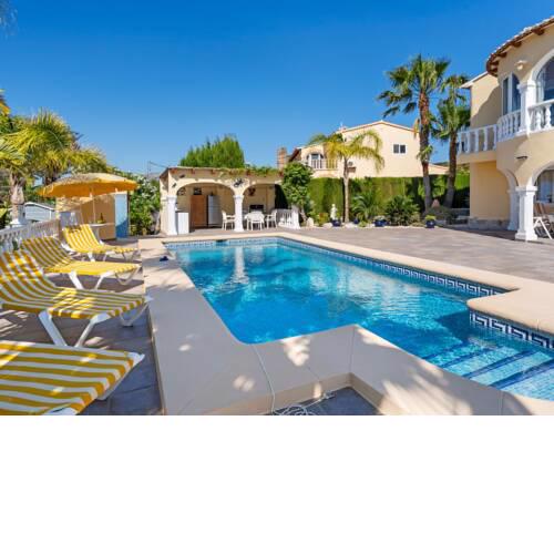 Beautiful Villa in Calpe with Private Swimming Pool