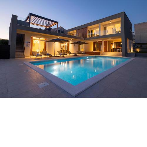 Beautiful Villa Mary Lou