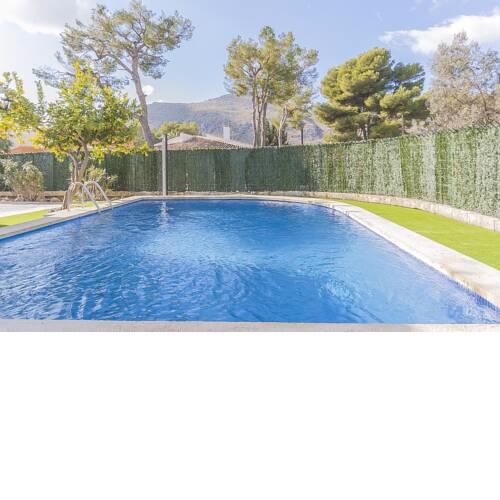 Beautiful Villa With Pool In Puerto Alcudia