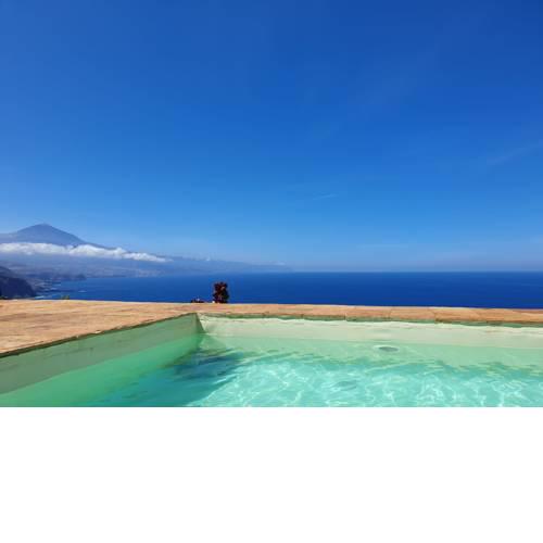 Beautiful Villa with pool