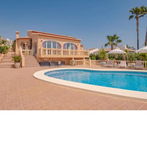 Beautiful Villa with Very Large Terrace, Mountain Views and Private Pool