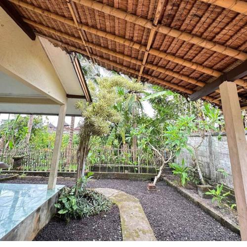 beautiful village house, near ubud