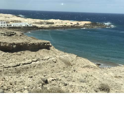 Beautiful well equipped and relaxing home within minutes of the best beaches.