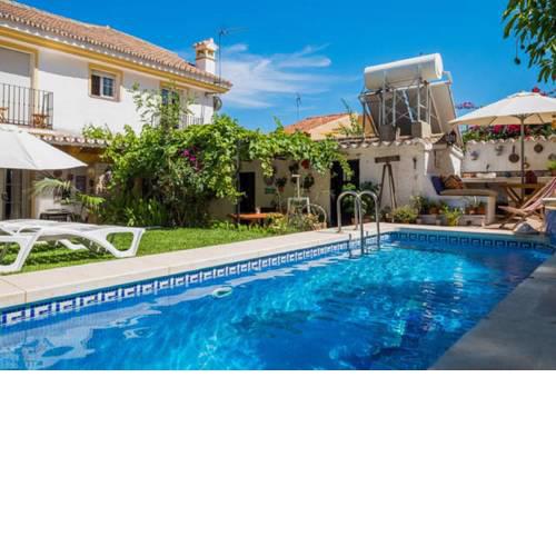 Bed and Breakfast At Home in Malaga