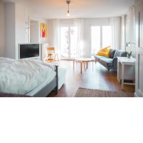 Bed & Breakfast Unter den Linden