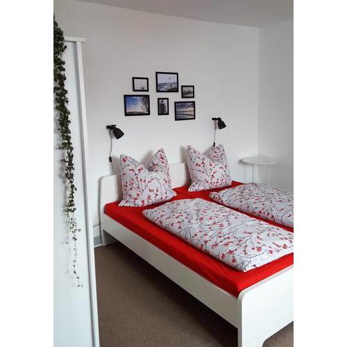 bed & kitchen