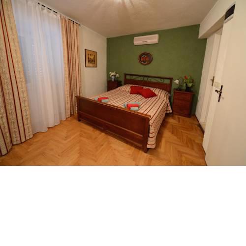 Bed&Breakfast Villa Flora