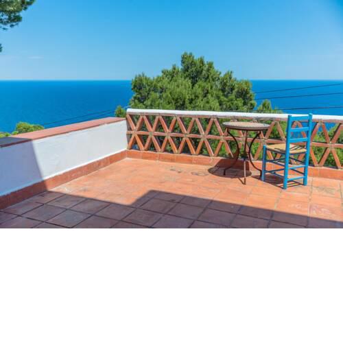 Begur Apartment Sleeps 2 with Pool