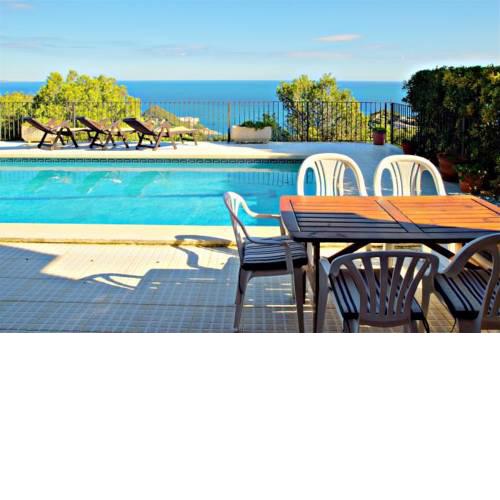 Begur Apartment Sleeps 7 Pool