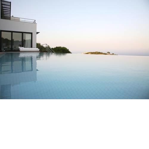 Begur Villa Sleeps 10 Pool Air Con WiFi