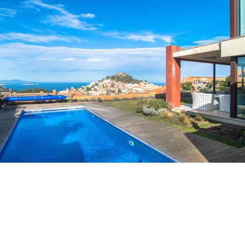 Begur Villa Sleeps 10 Pool Air Con