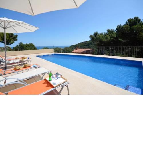 Begur Villa Sleeps 10 Pool WiFi