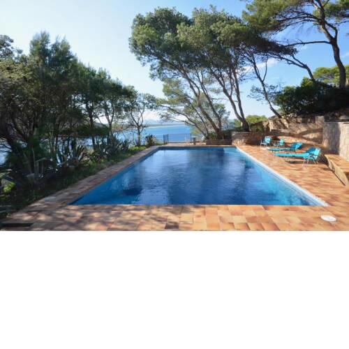 Begur Villa Sleeps 10 with Pool and WiFi