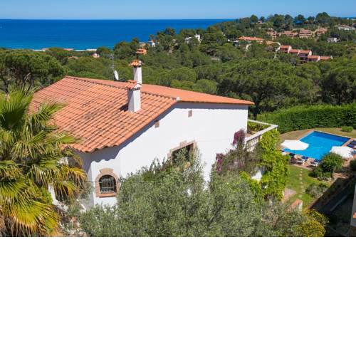 Begur Villa Sleeps 12 Pool WiFi