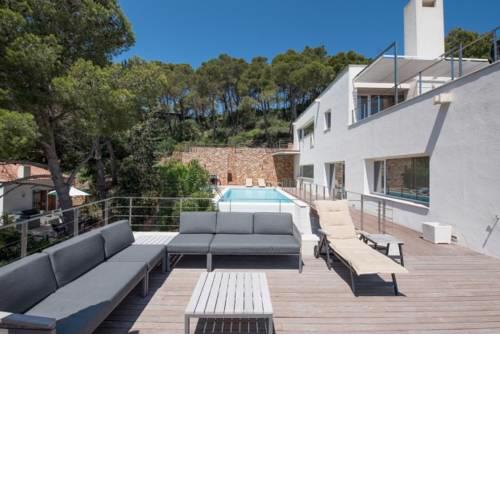Begur Villa Sleeps 4 Pool WiFi