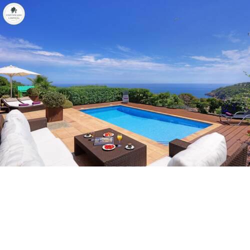 Begur Villa Sleeps 6 Pool WiFi