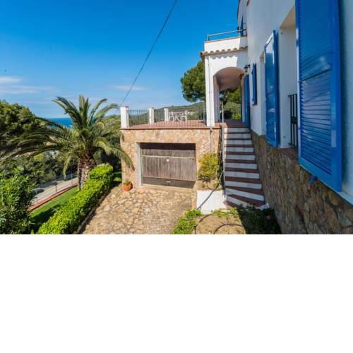 Begur Villa Sleeps 6