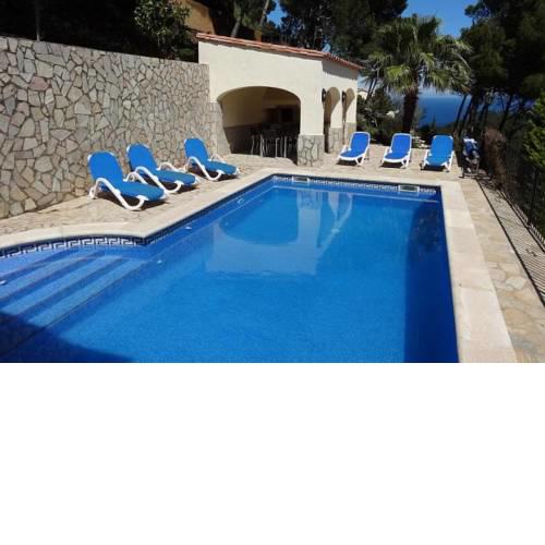 Begur Villa Sleeps 8 Pool