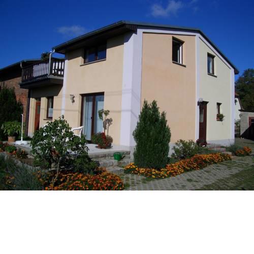 Peaceful Apartment with Garden in Brusow