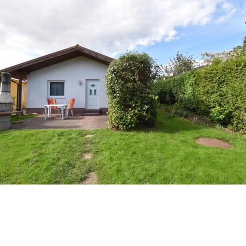 Charming Bungalow with Fenced Garden in Bastorf