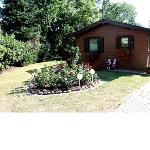 Farmhouse Bungalow in Neubukow lovely garden
