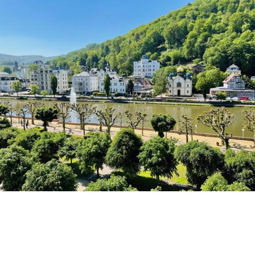 BEL ETAGE