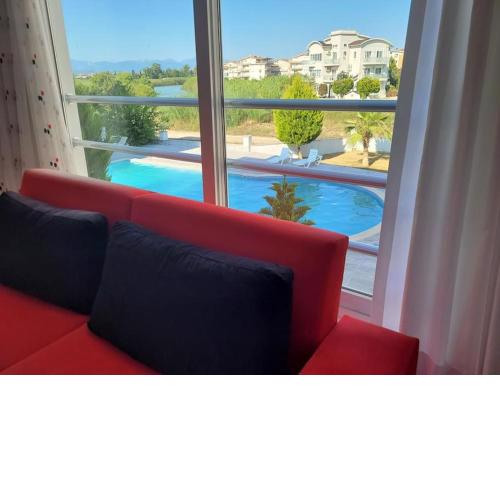 Belek merkezde, 2+1 full eşyalı, havuzlu