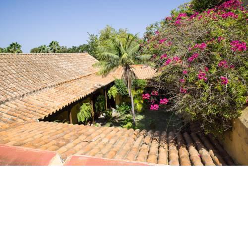 BellaSombra Suites