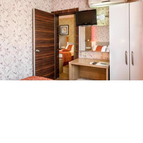 Belport Beach Hotel