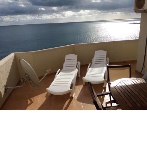 Benal Beach 705