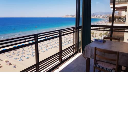Benidorm ofert Aptº Levante Beach for 6 pax