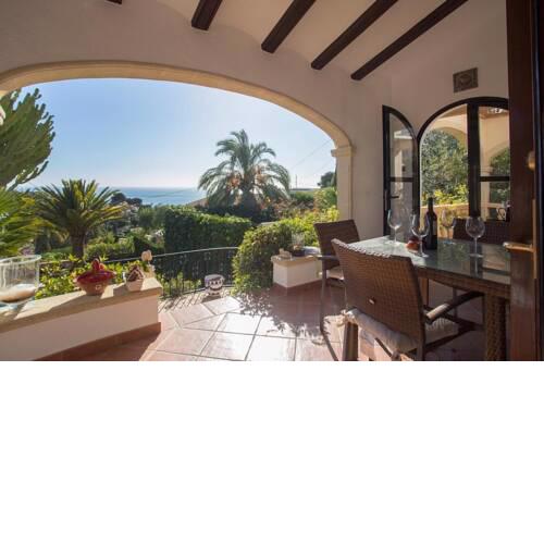 Benitachell Villa Sleeps 4 with Pool Air Con and WiFi