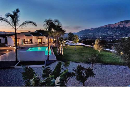 Benitachell Villa Sleeps 6 Pool Air Con WiFi