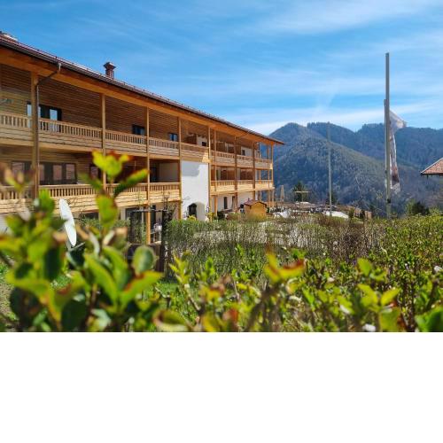 Berghotel & Chalets Adersberg