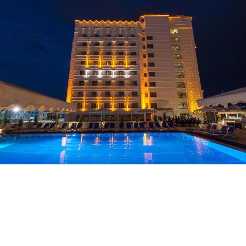Best Western Plus Khan Hotel