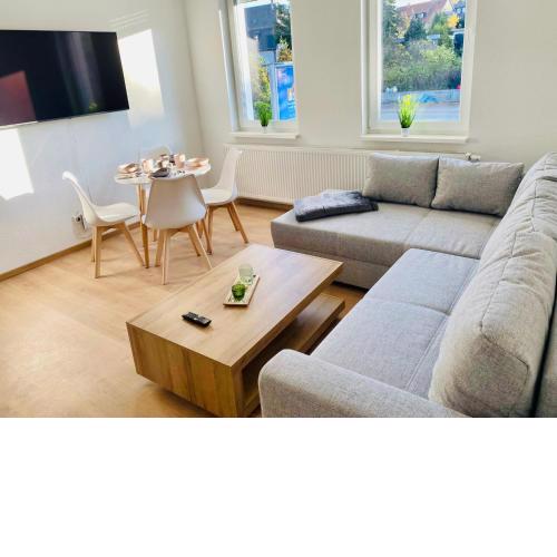 ! Bezaubernde Fewo Kastanie mit Balkon !