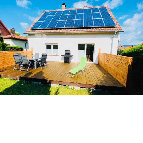 Bezauberndes Doppelhaus mit Brockenblick im grünen